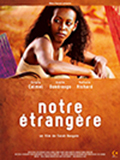 Foto promocional de la pel&iacute;cula 'Nuestra extranjera'